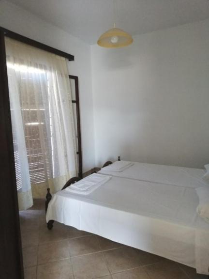 Dimitrakis Apartments Κασσιόπη Εξωτερικό φωτογραφία