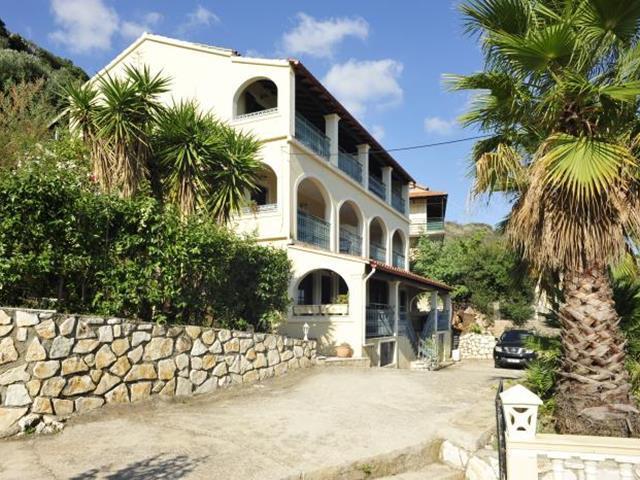 Dimitrakis Apartments Κασσιόπη Εξωτερικό φωτογραφία